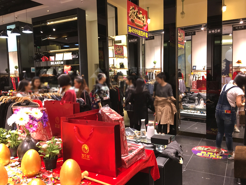 BEANS女装店装修设计07.jpg